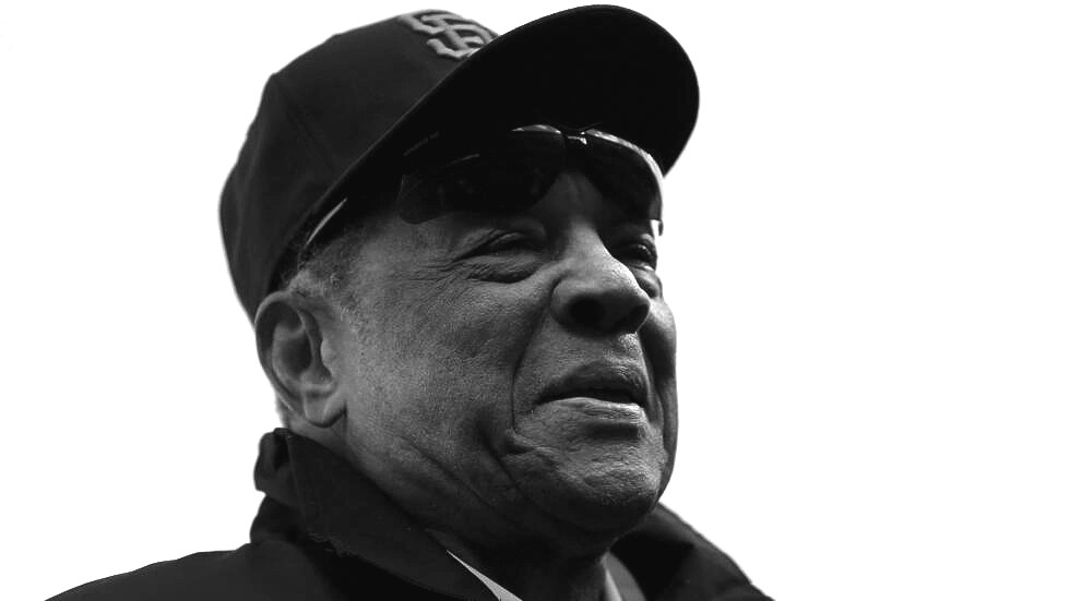 Baseball legend Willie Mays dead at 93