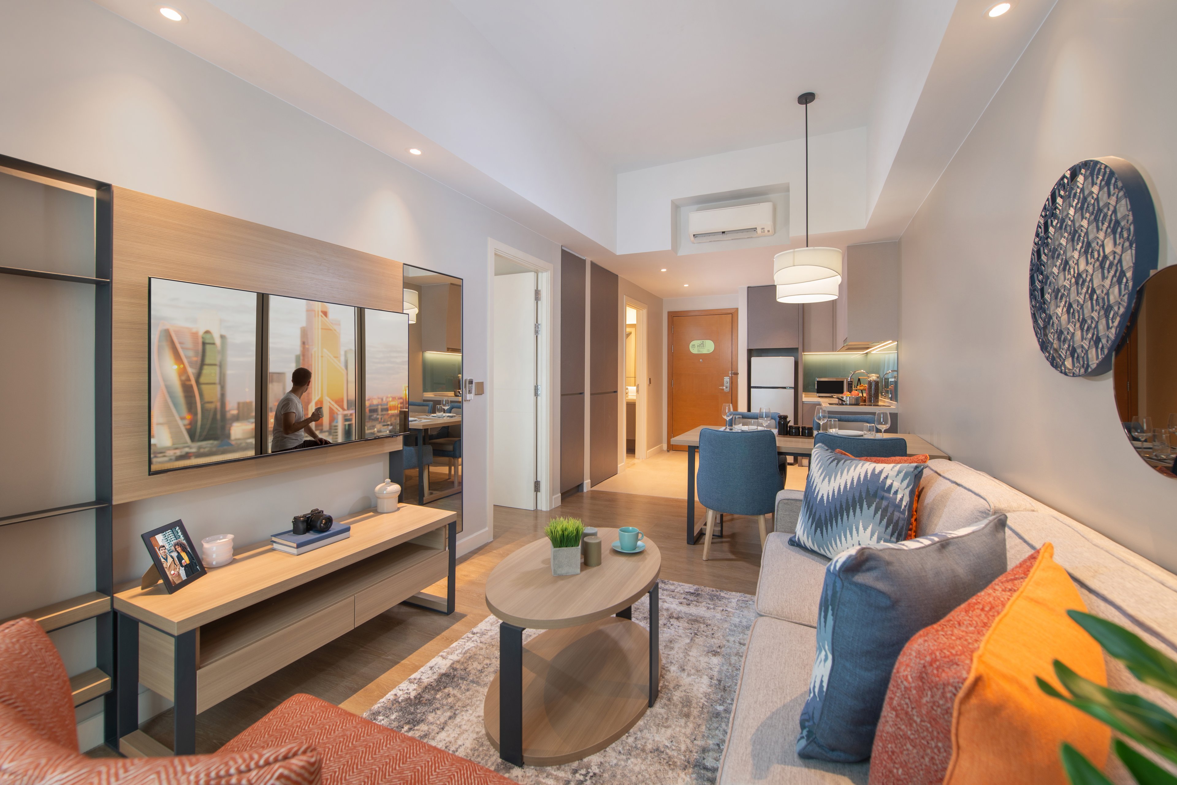 LIVING room.