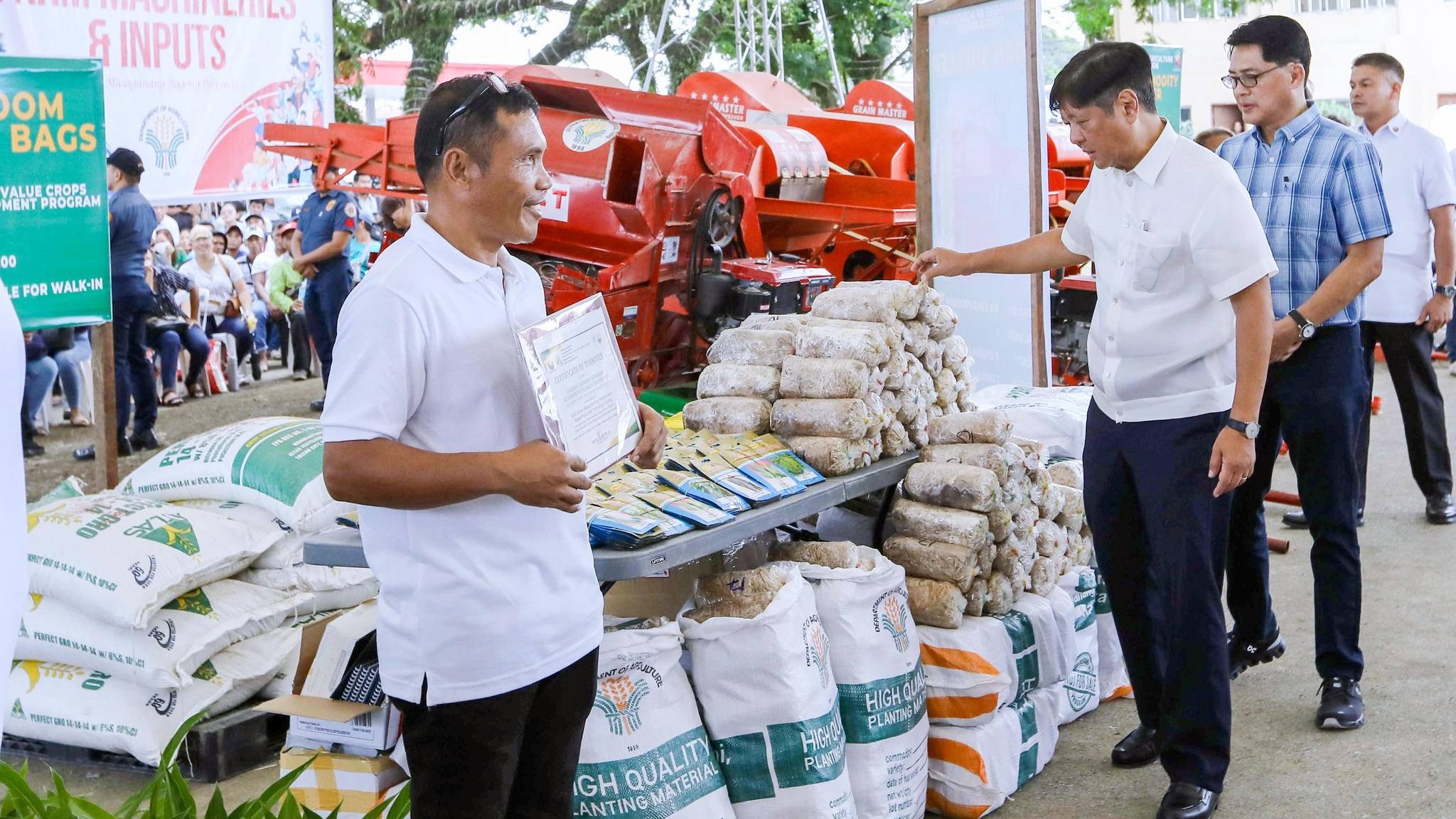(FILES) PRESIDENT Ferdinand Marcos Jr. presides over the distribution of relief goods for Caraga farmers and fisherfolk affected by the El Niño phenomenon.