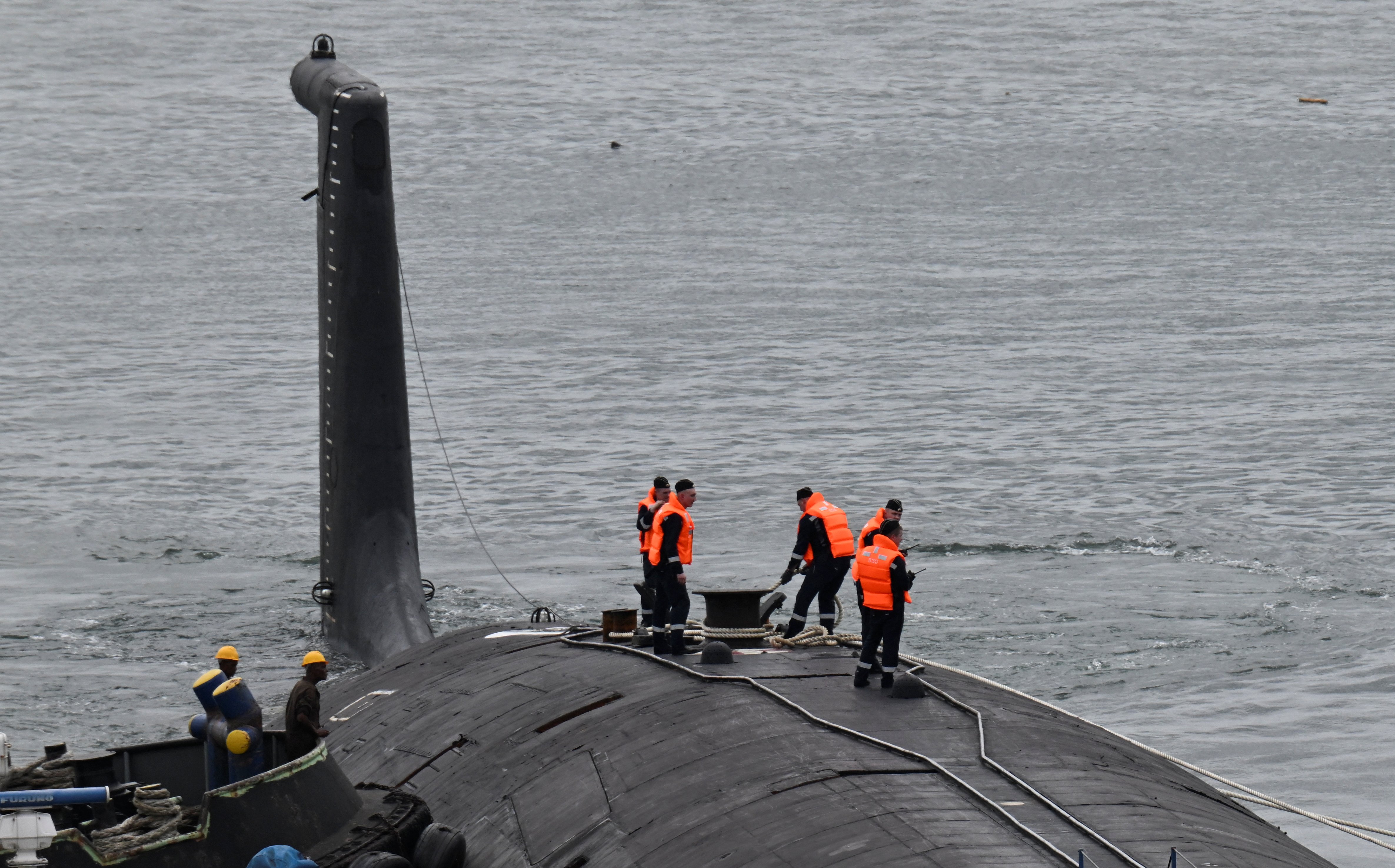 The Russian nuclear-powered submarine Kazan, part of the Russian naval detachment visiting Cuba, docks at Havana’s harbor, 12 June 2024. The Russian nuclear-powered submarine Kazan — which will not be carrying nuclear weapons — and three other Russian naval vessels, will dock in the Cuban capital from 12 to 17 June. The unusual deployment of the Russian military so close to the United States — particularly the powerful submarine — comes amid major tensions over the war in Ukraine, where the Western-backed government is fighting a Russian invasion.