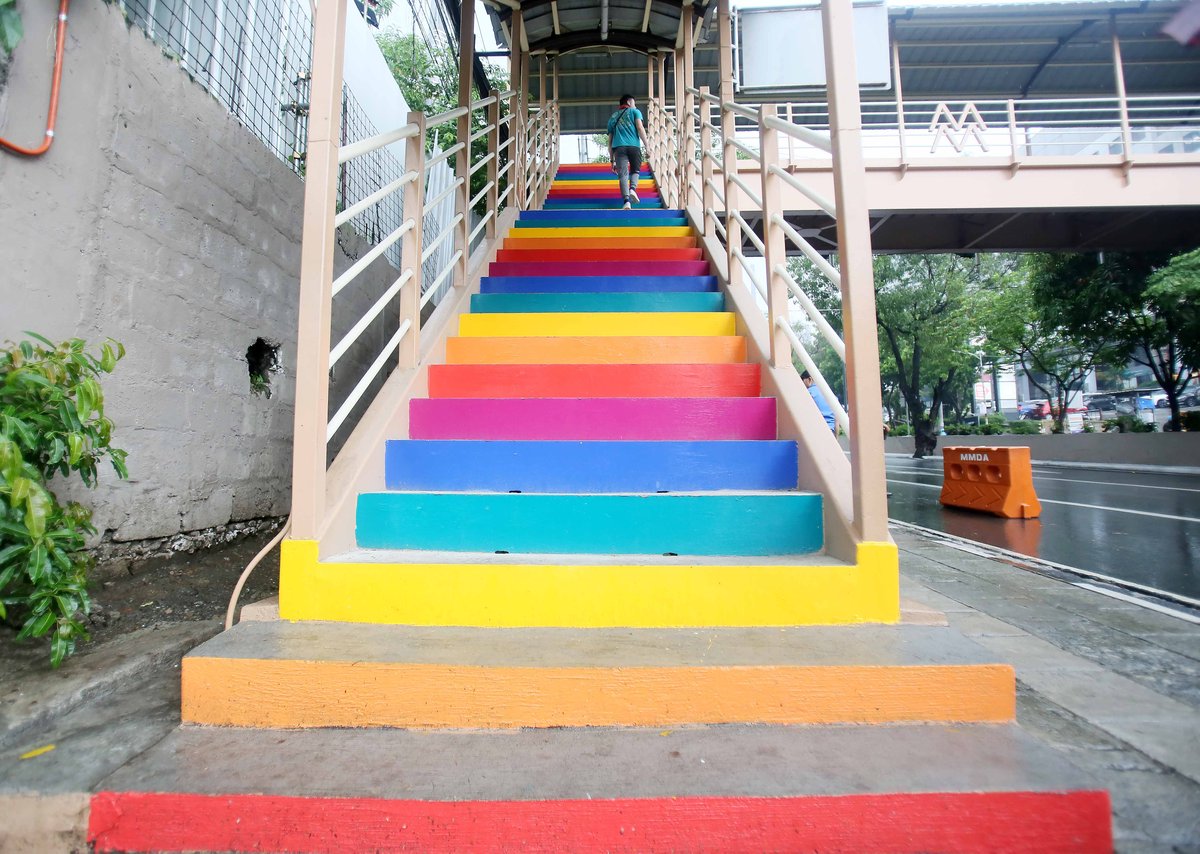 RAINBOW FOOTBRIDGE