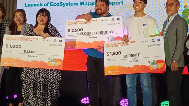 PAMME founder Pamela Mejia (second from left), Mylo Speech Buddy founder and chief executive officer Vincent Rocha (center), BCRemit co-founder and director Jose Angelo Calma (second from right), and QBO Innovation executive director Jay Fajardo.