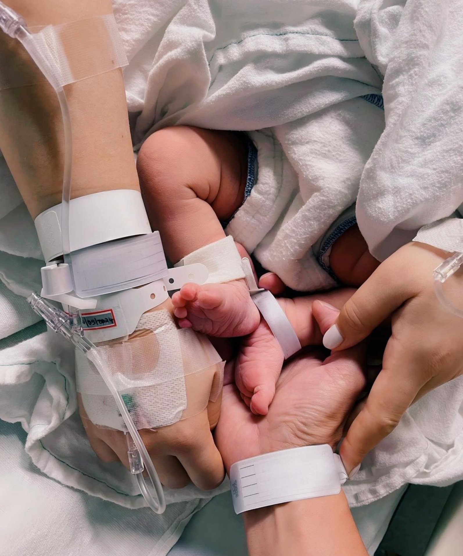 Maja Salvador welcomes Baby Maria.