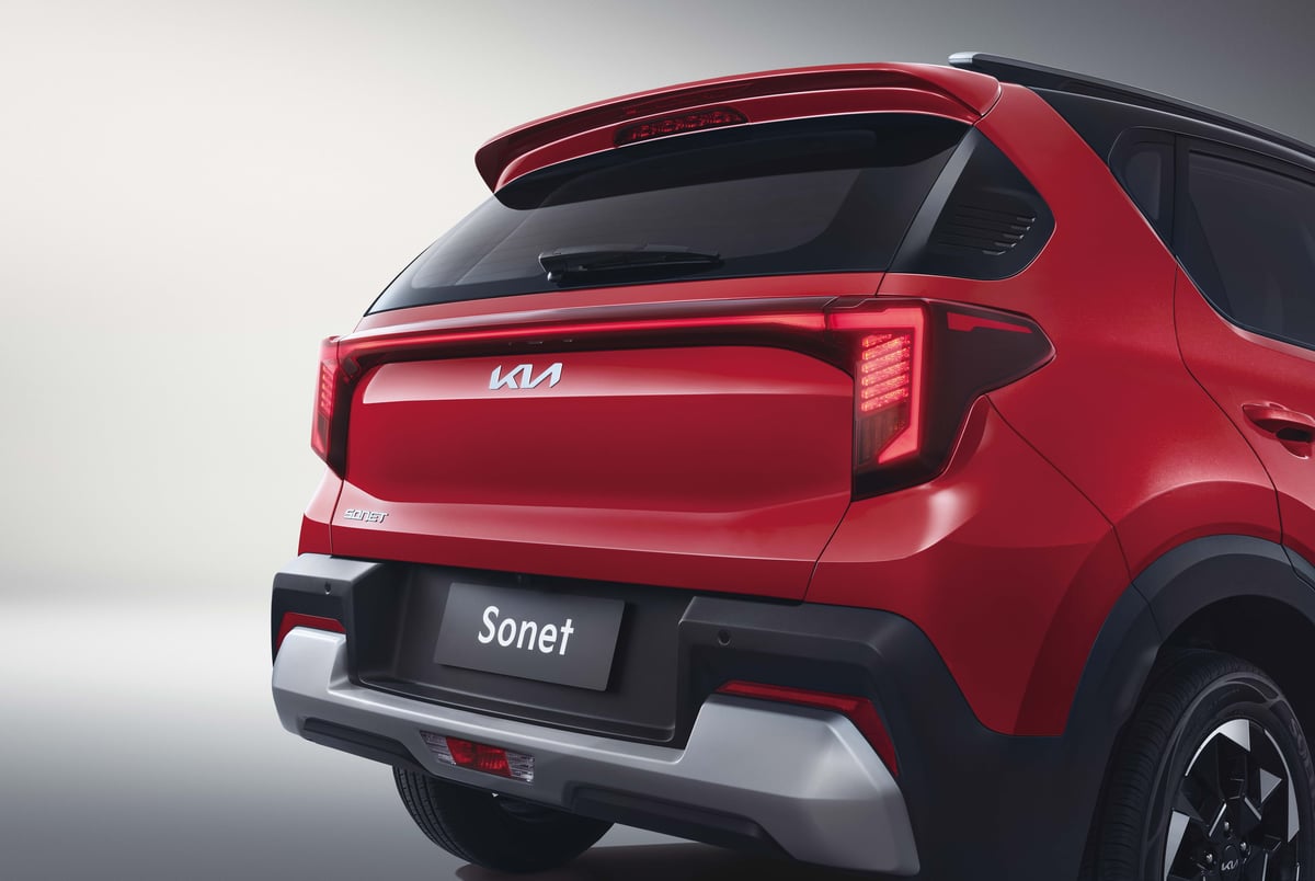 A looker
From any angle.