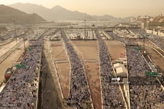 Hajj pilgrims 'stone the devil' as Muslims mark Eid al-Adha