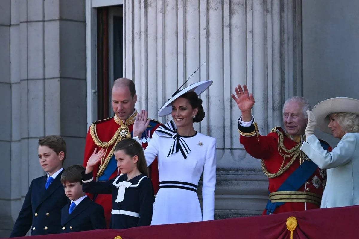 Focus on Charles, Kate in King’s birthday parade 