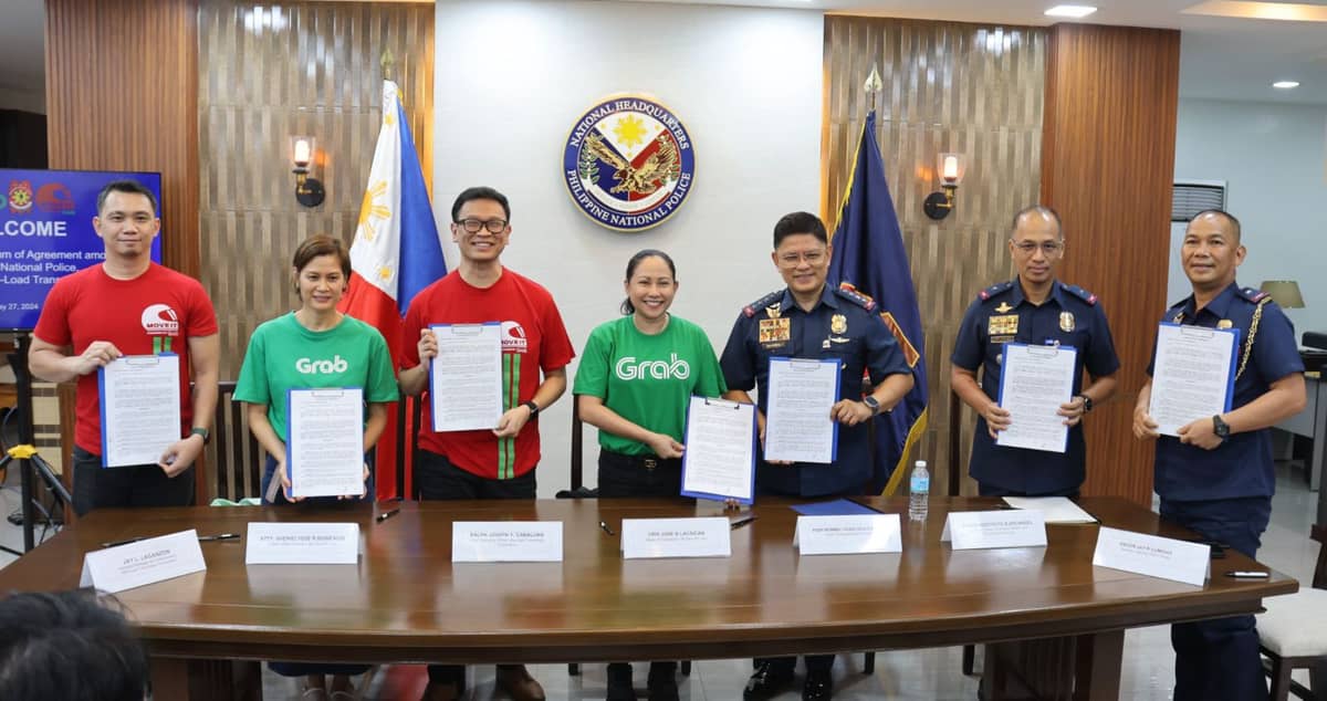 Grab Philippines Head of Operations CJ Lacsican, along with representatives from MOVE IT, joined Chief PNP Police General Rommel Francisco Marbil in the official signing of a memorandum of agreement between the ride-hailing platforms and the PNP.
