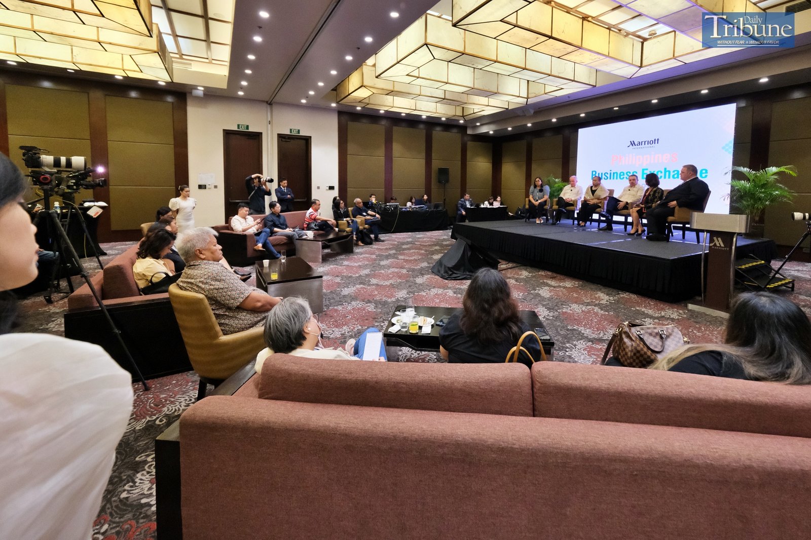 TRIBUNE-marriott-meetandgreet