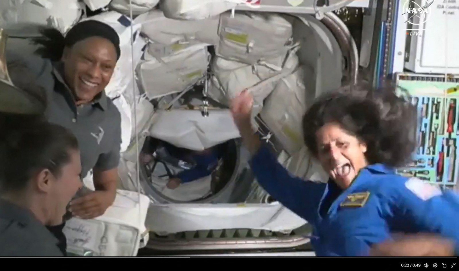 Leaky Starliner puts crew aboard ISS