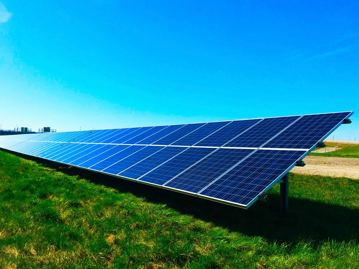 RENEWABLE energy source such as solar panels has now porved to be beneficial for the environment and economy.