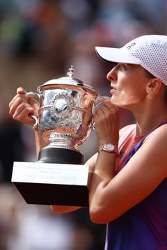 QUEEN OF CLAY