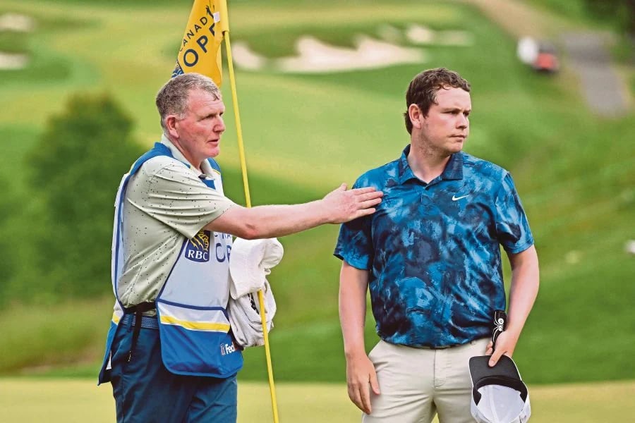 MacIntyre takes charge of Canadian Open