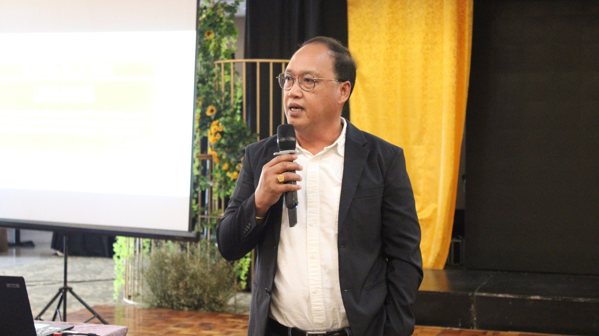 Cordillera distributes land to ARBs
