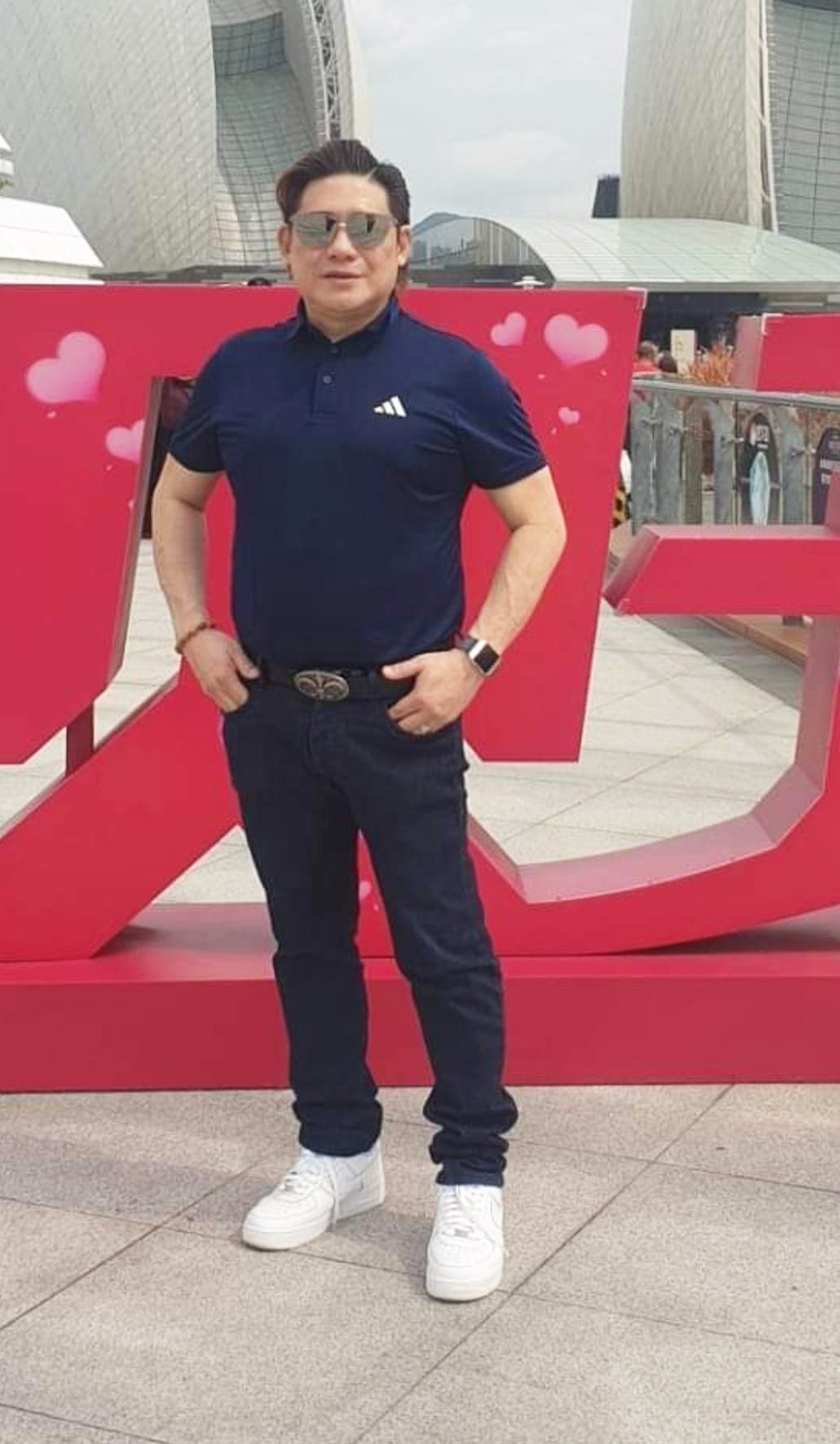 Troy Martin Uy, dentist.