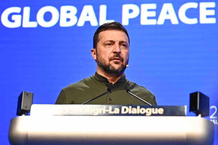 Zelensky accuses China of impeding peace summit