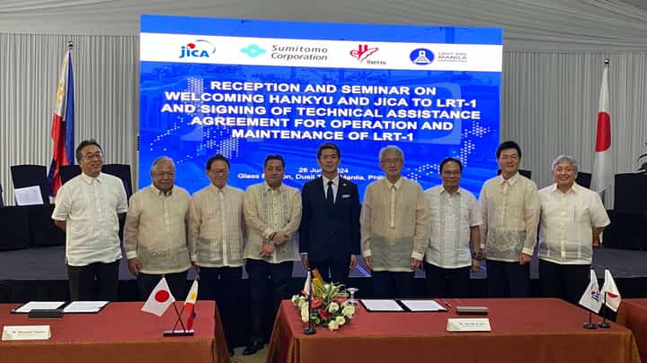 JICA, Hankyu Railway commemorate investment in LRT-1