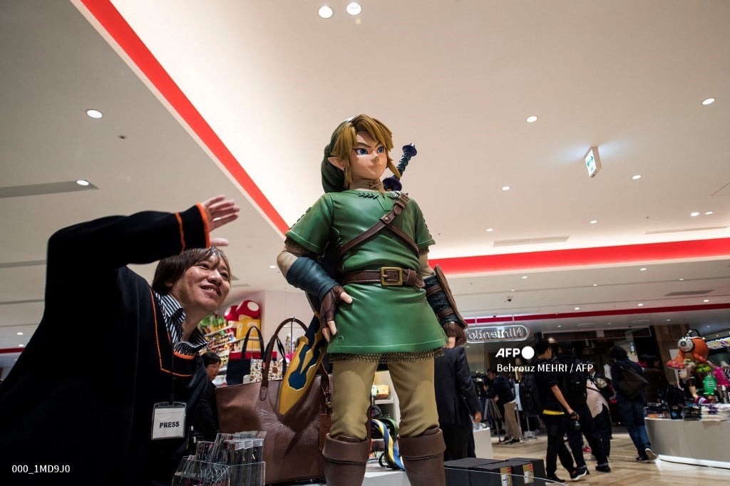 Nintendo surprises fans by announcing new 'Zelda' game
