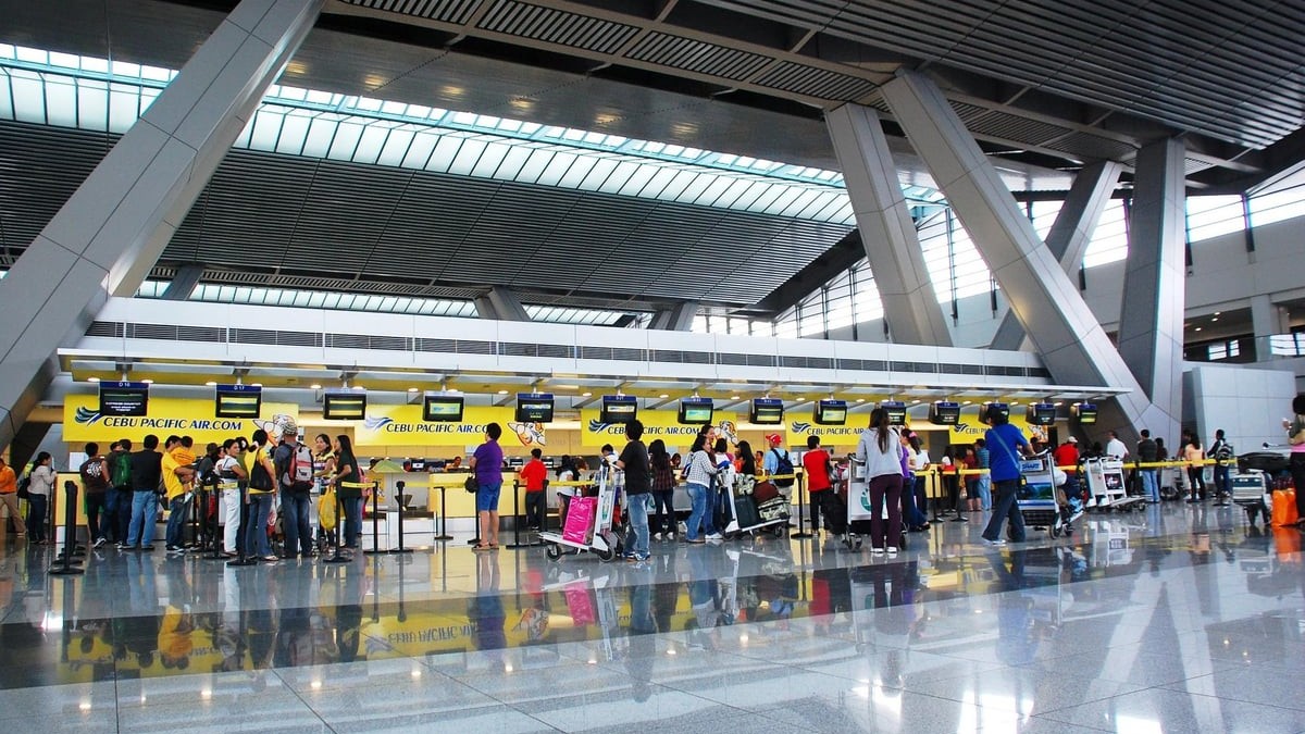 71 domestic flights, 9 int'l flights canceled due to Typhoon 'Carina' 