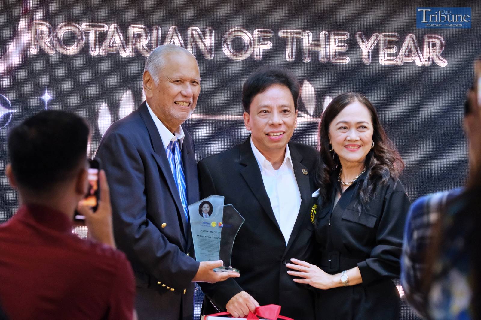 TRIBUNE-rotaryclubofmakati