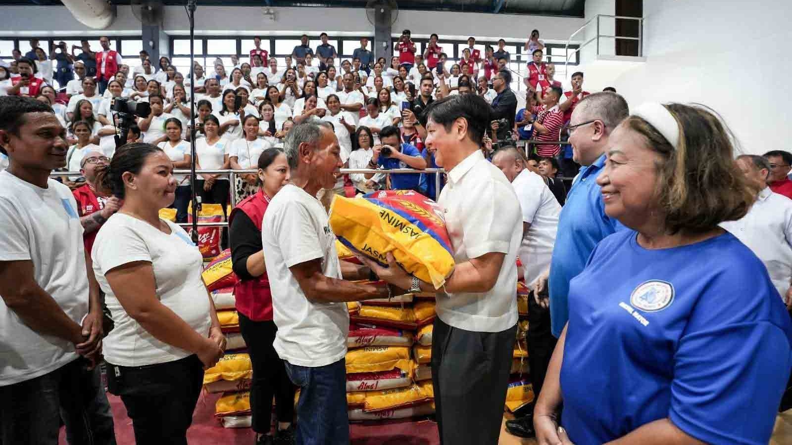 Marcos admin reduces to 15% rice, commodity tariffs