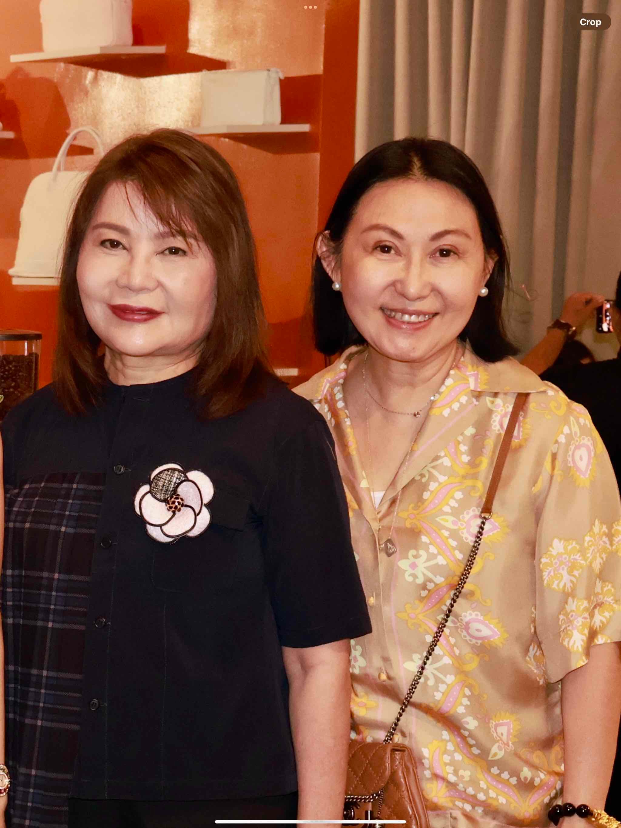 Consul Marian Ong Nuguid and Czarina Camus.