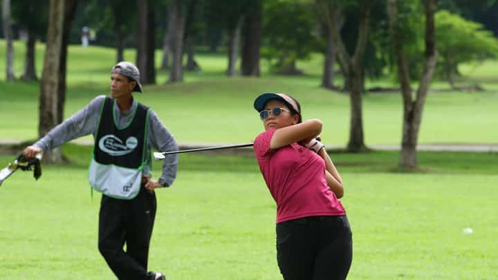 TIFFANY Bernardino flexes for opening-round lead in the ICTSI JPGT Visayas Series 3.