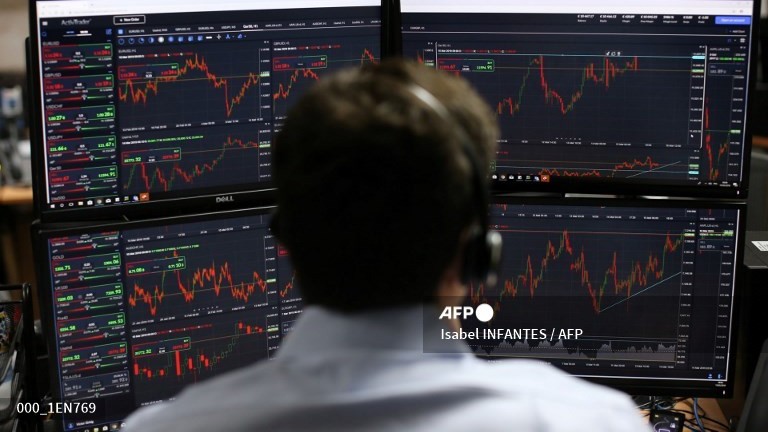 London stock market hit by technical glitch