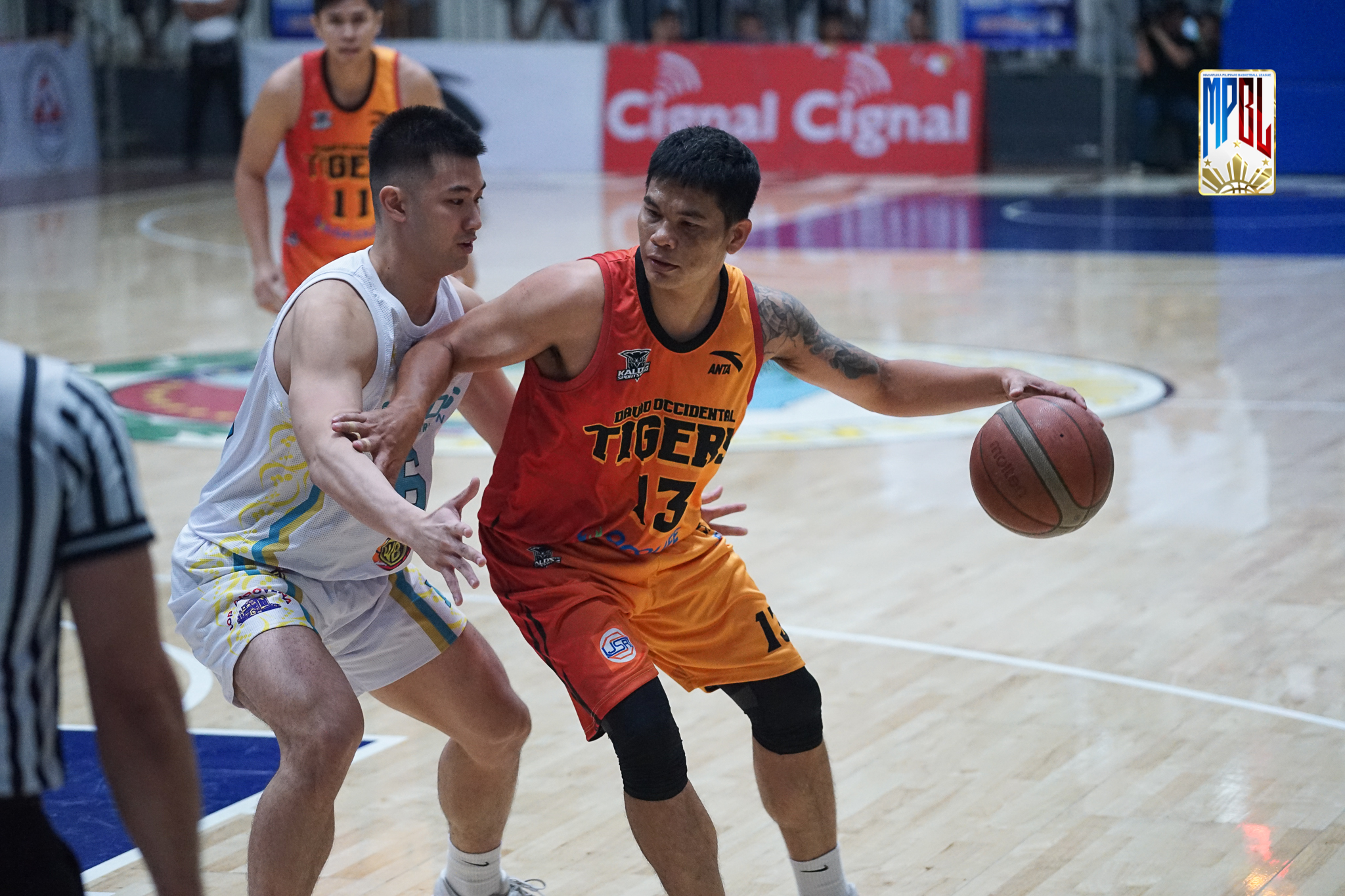 Davao sends Manila crashing