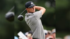 Aberg storms into 2-shot lead