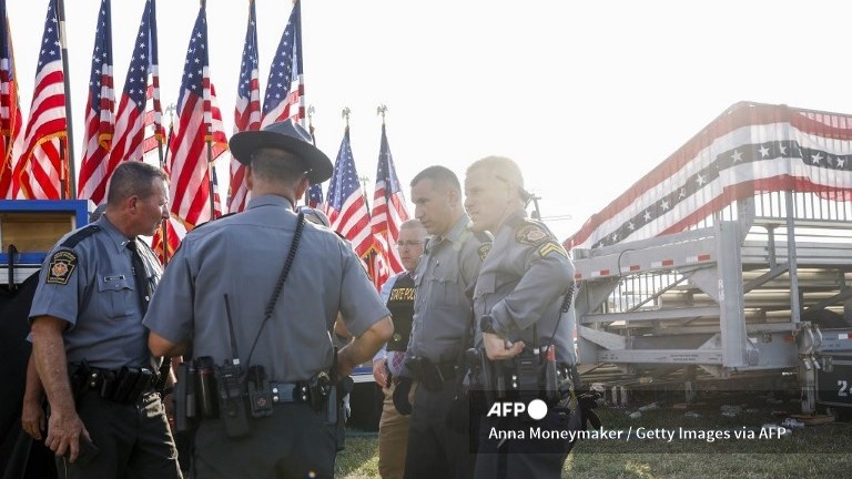 Trump rally witness recounts victim shot dead