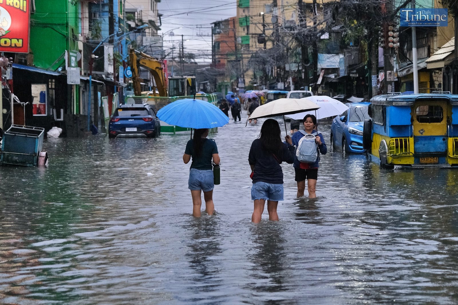 TRIBUNE-manila-flooded