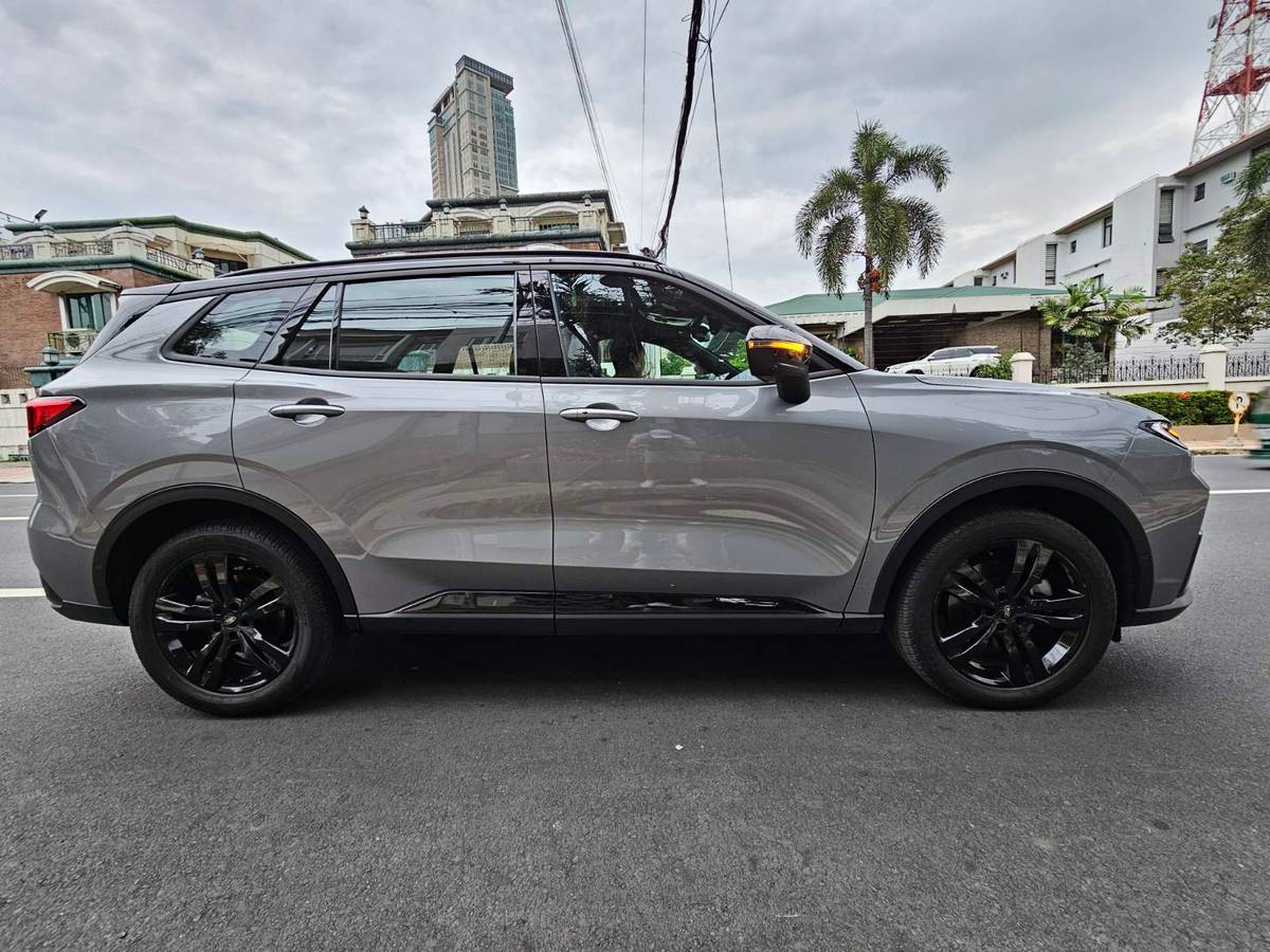 BUILT for city driving with the family.