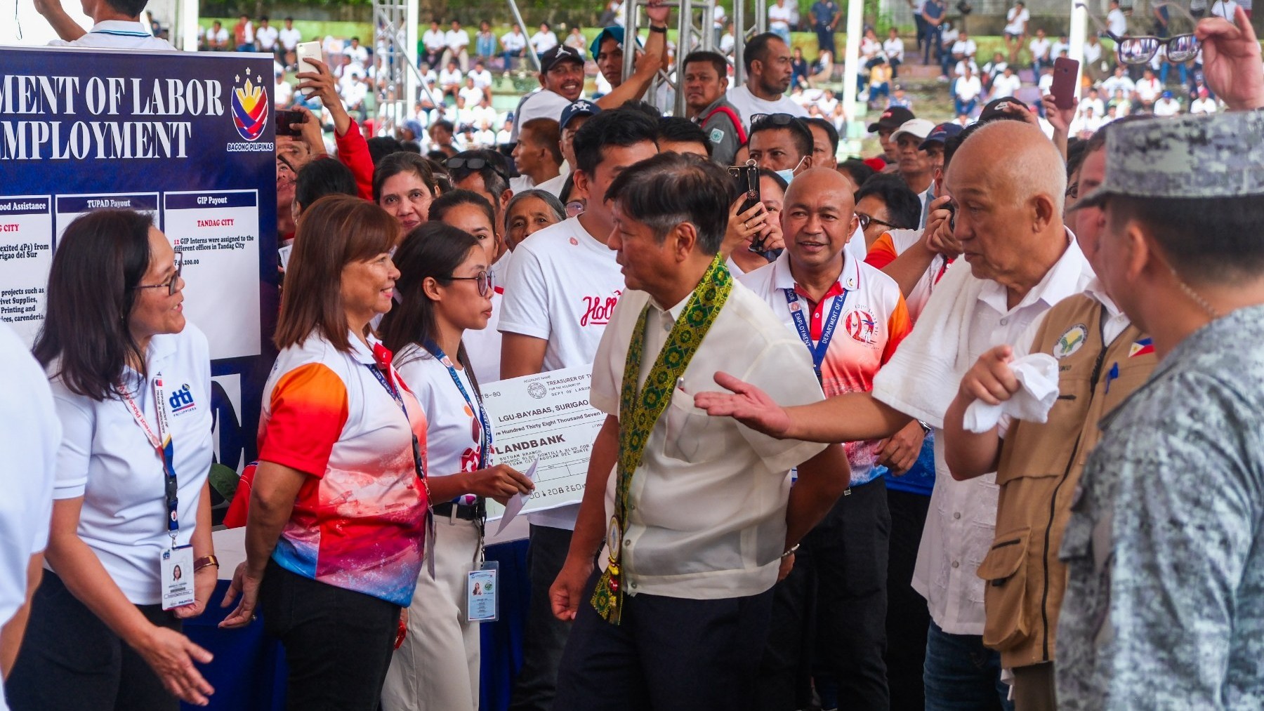 Marcos to local communities in Samar: Support govt's anti-insurgency efforts 