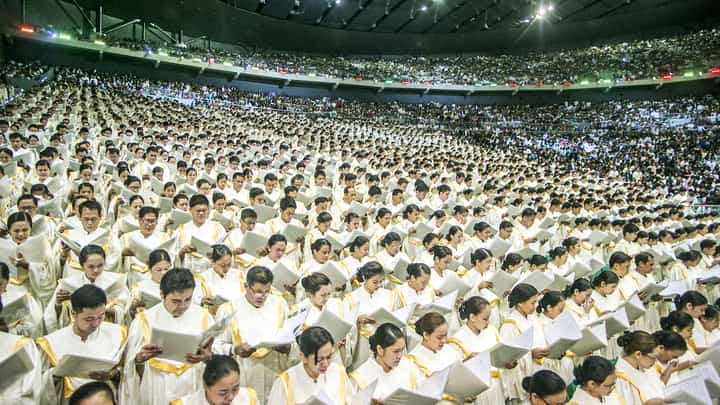The Iglesia Ni Cristo set a new Guinness World Record for the the ‘largest gospel choir’ in a single venue during the special worship service officiated by INC Executive Minister Eduardo V. Manalo during the centennial celebrations.