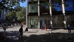 Germany Takes Bold Step to Secure 5G: Phasing Out Chinese Tech Giants
