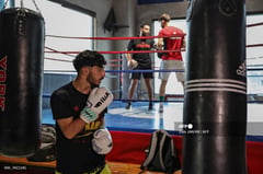 Palestinian boxer fights for Olympic dream