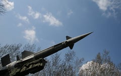 Israel bombs Syria air defense bases