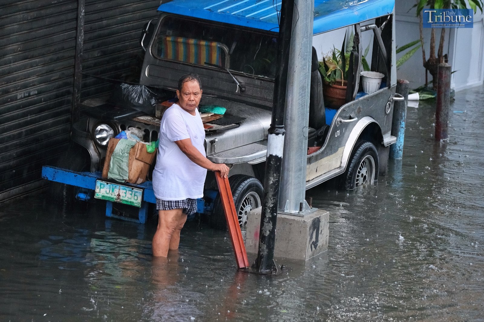 TRIBUNE-manila-flooded