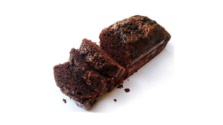 Chocolate Chamber’s Low G.I. Oatmeal Cookies, both chewy and crunchy, boasts of its real chocolate nibs from locally fermented Theobroma cacao beans.