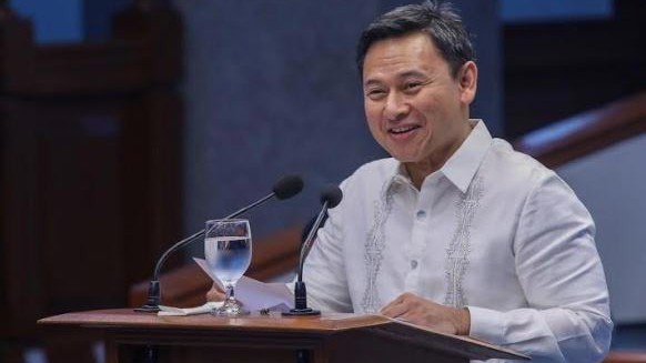 (FILE PHOTO) Education Secretary Juan Edgardo “Sonny” Angara