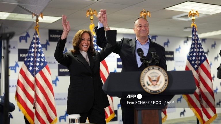 Kamala Harris's Running Mate: Key Contenders and Considerations