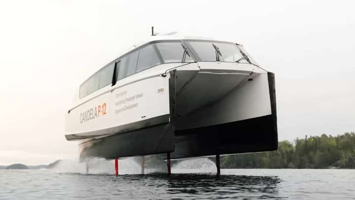 Stockholm tests electric ‘flying’ ferry