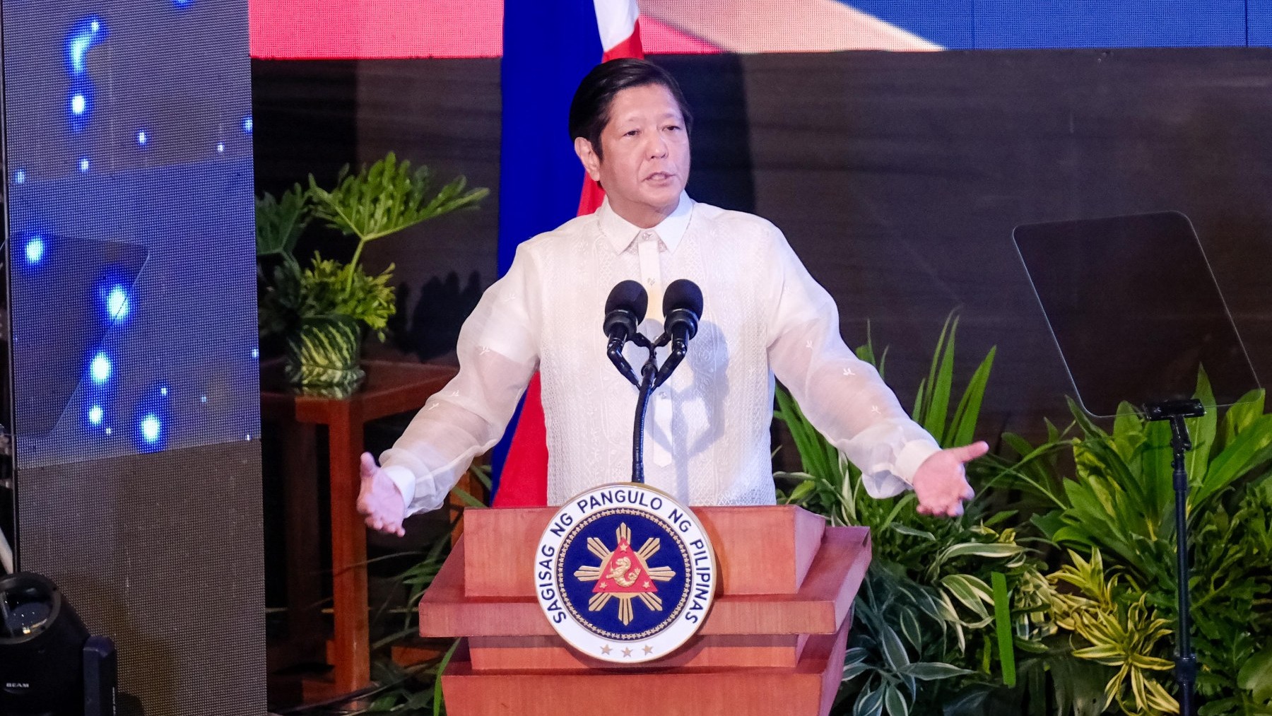 Marcos wants Romblon’s healthcare system improved
