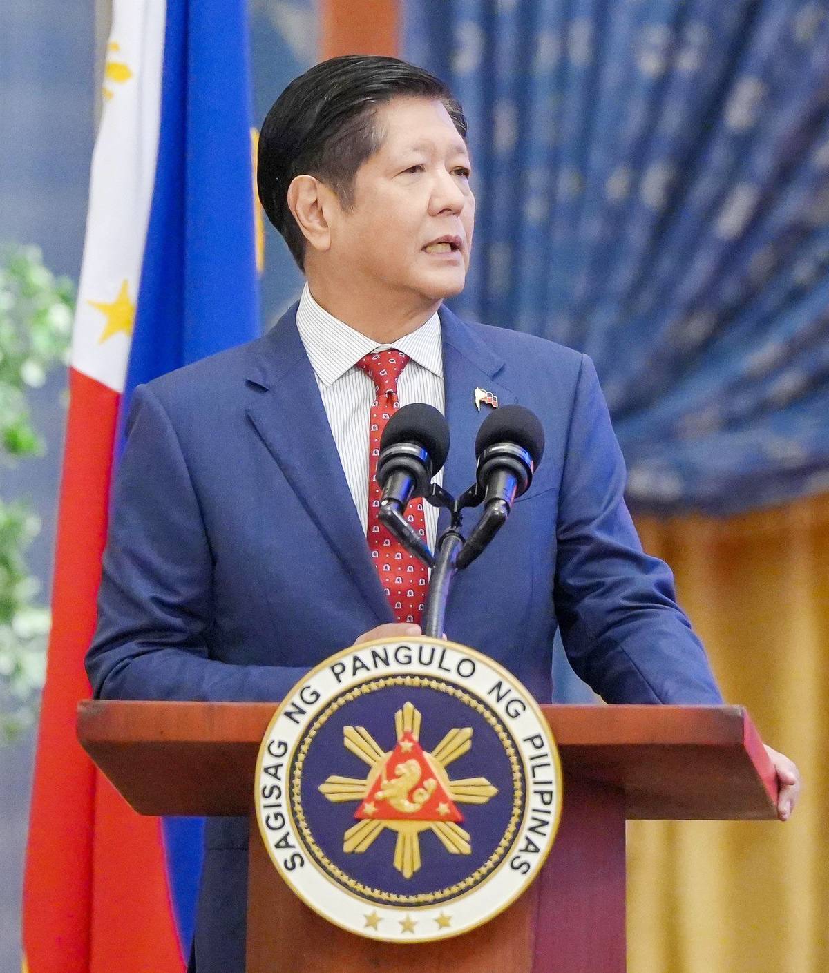 President Ferdinand R. Marcos Jr. speaks at the Philippine Business Forum before business leaders of Brunei Darussalam at the Royal Berkshire Hall in Bandar Seri Begawan on Wednesday, May 29, 2024.