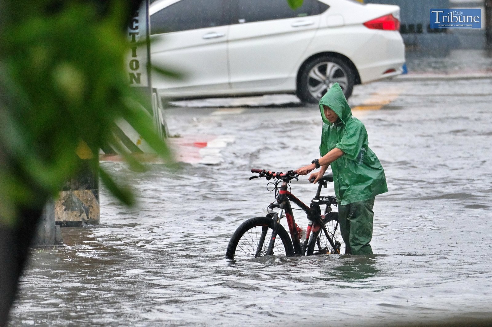TRIBUNE-manila-flooded