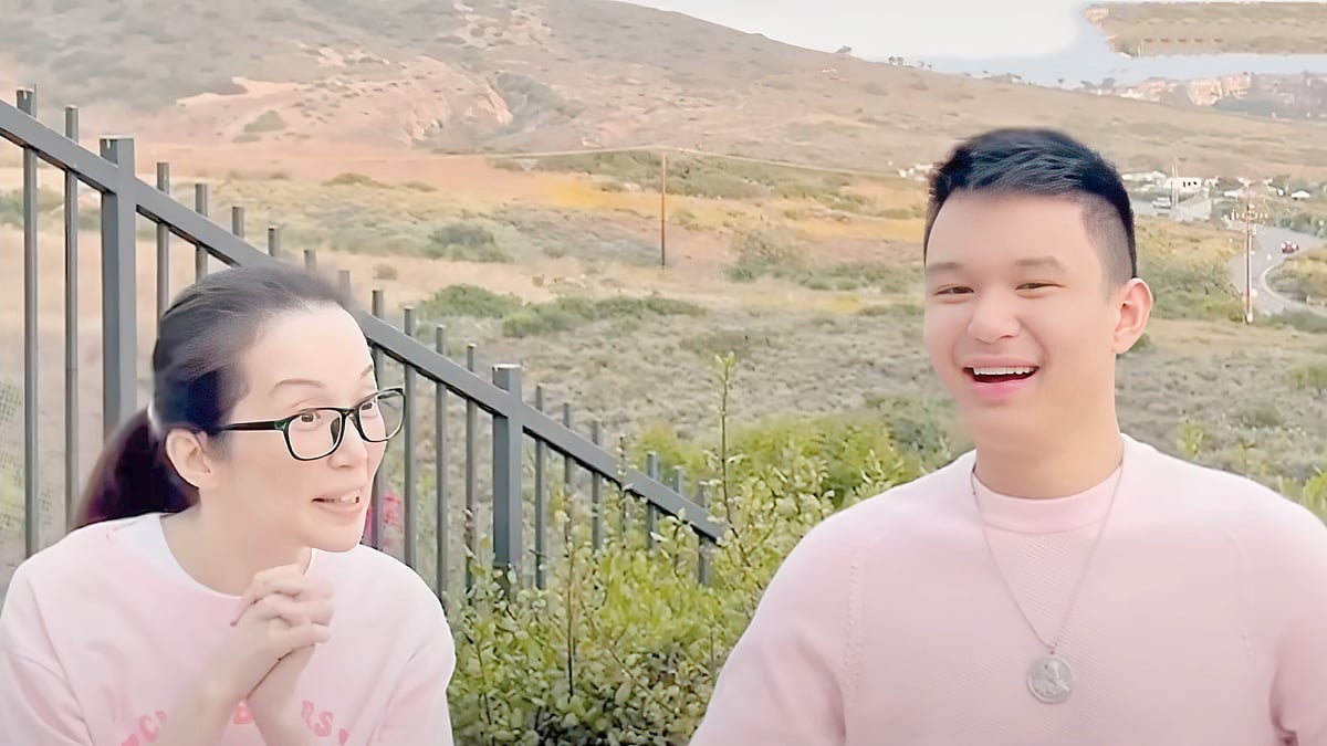 KRIS Aquino and son Bimby Aquino Yap in an interview with Ogie Diaz.