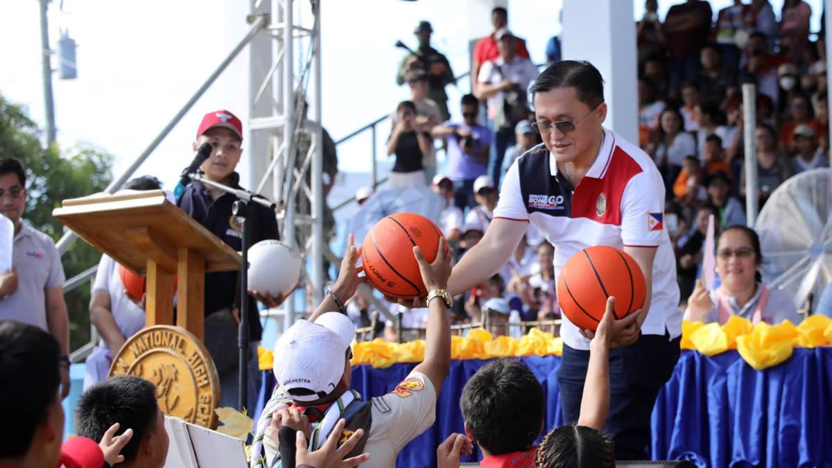 Bong Go supports Asuncion's local basketball league, champions grassroots sports