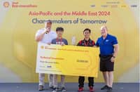 MAPUA University Eco-marathoners accept their $3,000 prize for the Technical Innovation Award.