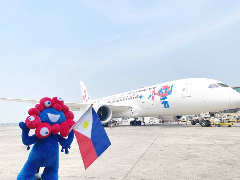 Japan Airline’s Myaku-Myaku Jet at the Ninoy Aquino International Airport, in celebration of Japan International Exposition.
