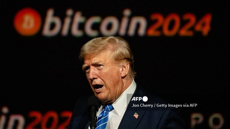 Trump courts crypto vote with 'pro-bitcoin president' vow